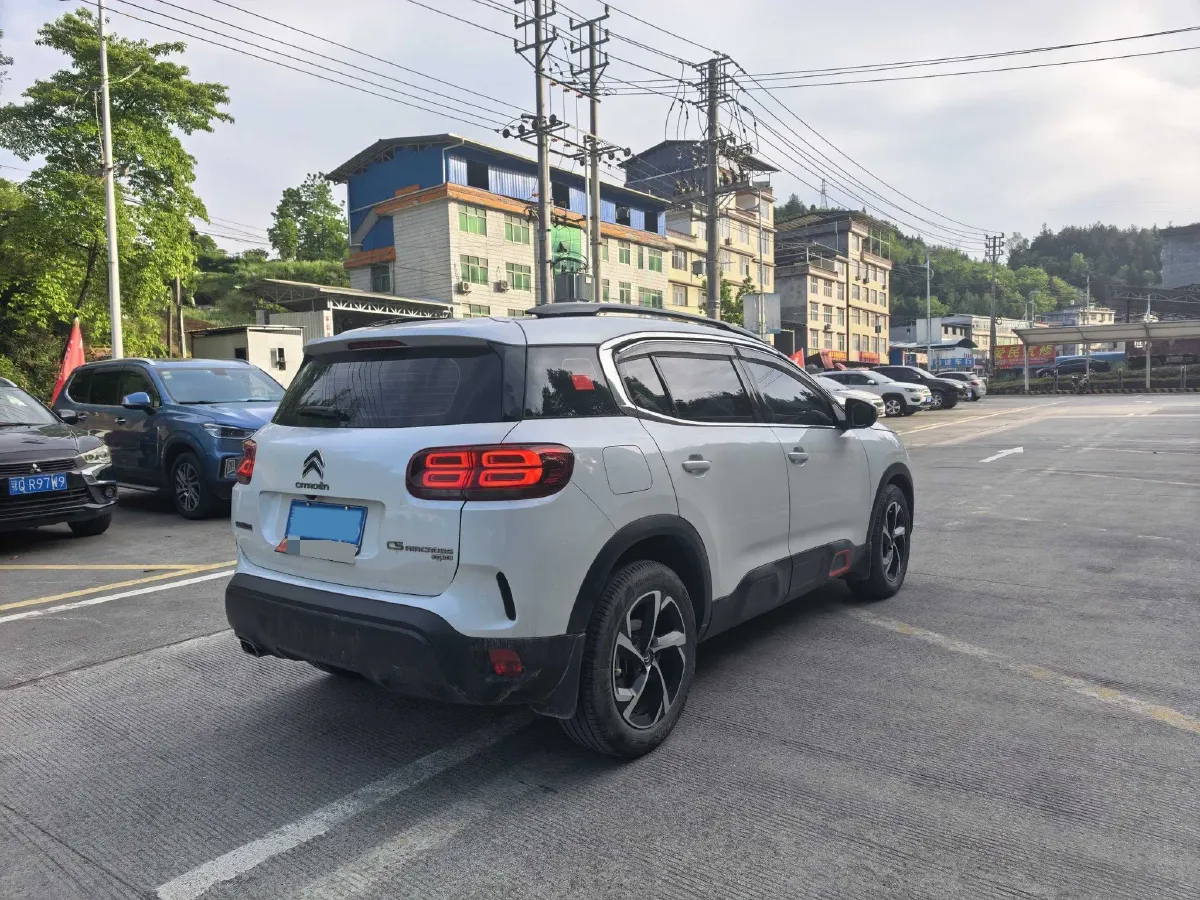 2020 Citroen C5 Aircross 1.6T 170HP L4 6AT,autocango,china used car exporter,china ev exporter,chinese used car exporter,chinese used ev exporter