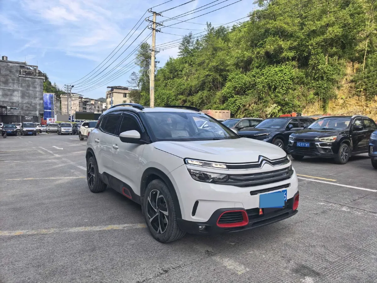 2020 Citroen C5 Aircross 1.6T 170HP L4 6AT,autocango,china used car exporter,china ev exporter,chinese used car exporter,chinese used ev exporter