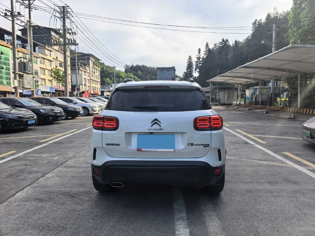 2020 Citroen C5 Aircross 1.6T 170HP L4 6AT,autocango,china used car exporter,china ev exporter,chinese used car exporter,chinese used ev exporter