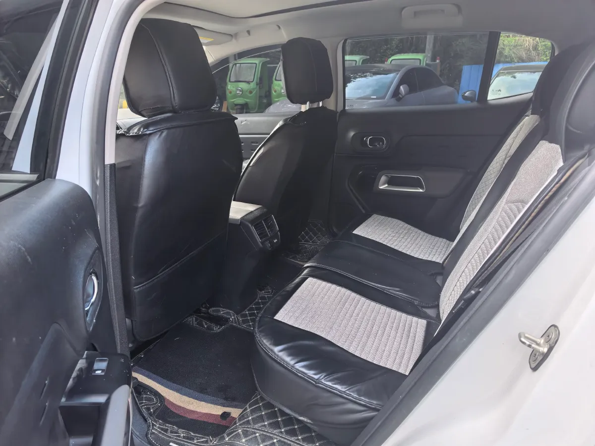 2020 Citroen C5 Aircross 1.6T 170HP L4 6AT,autocango,china used car exporter,china ev exporter,chinese used car exporter,chinese used ev exporter