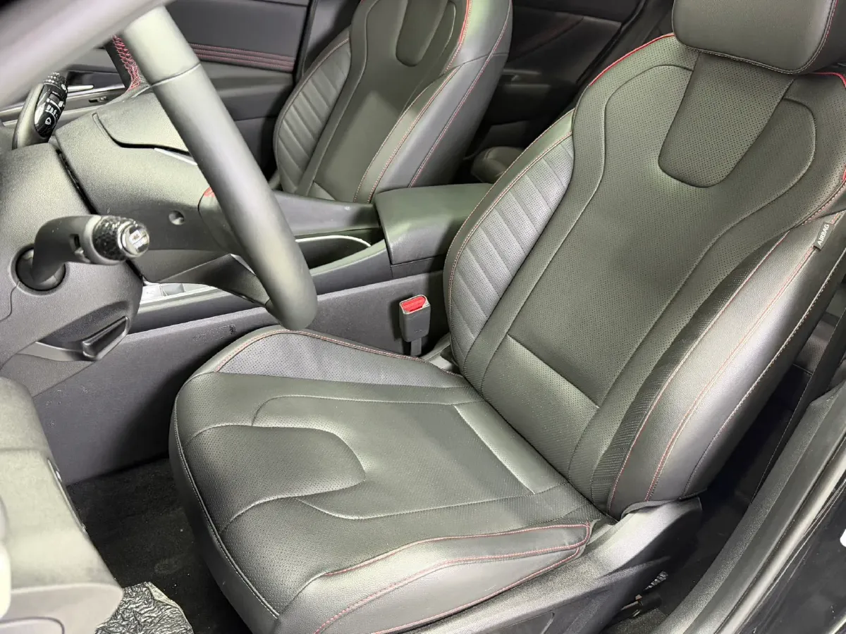 2022 Hyundai Elantra 1.5L 115HP L4 CVT,autocango,china used car exporter,china ev exporter,chinese used car exporter,chinese used ev exporter