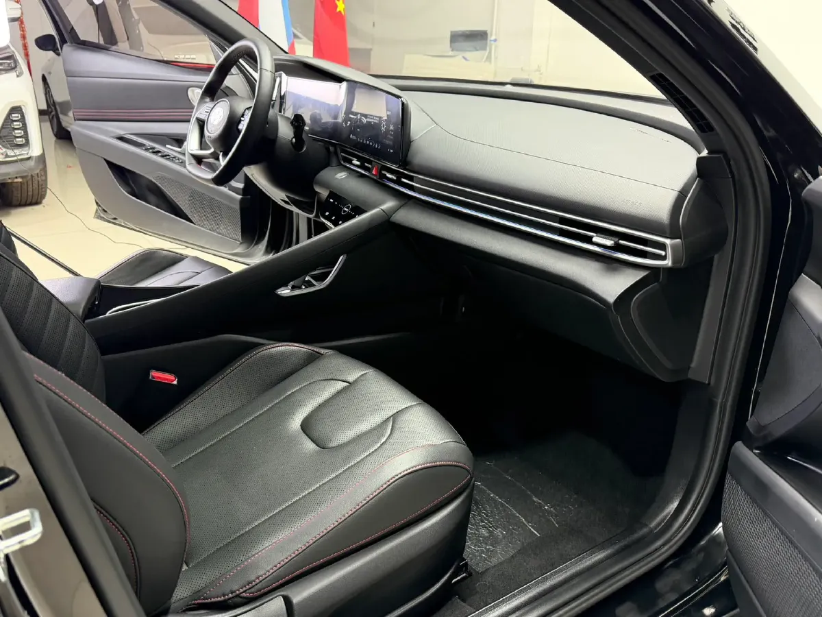 2022 Hyundai Elantra 1.5L 115HP L4 CVT,autocango,china used car exporter,china ev exporter,chinese used car exporter,chinese used ev exporter