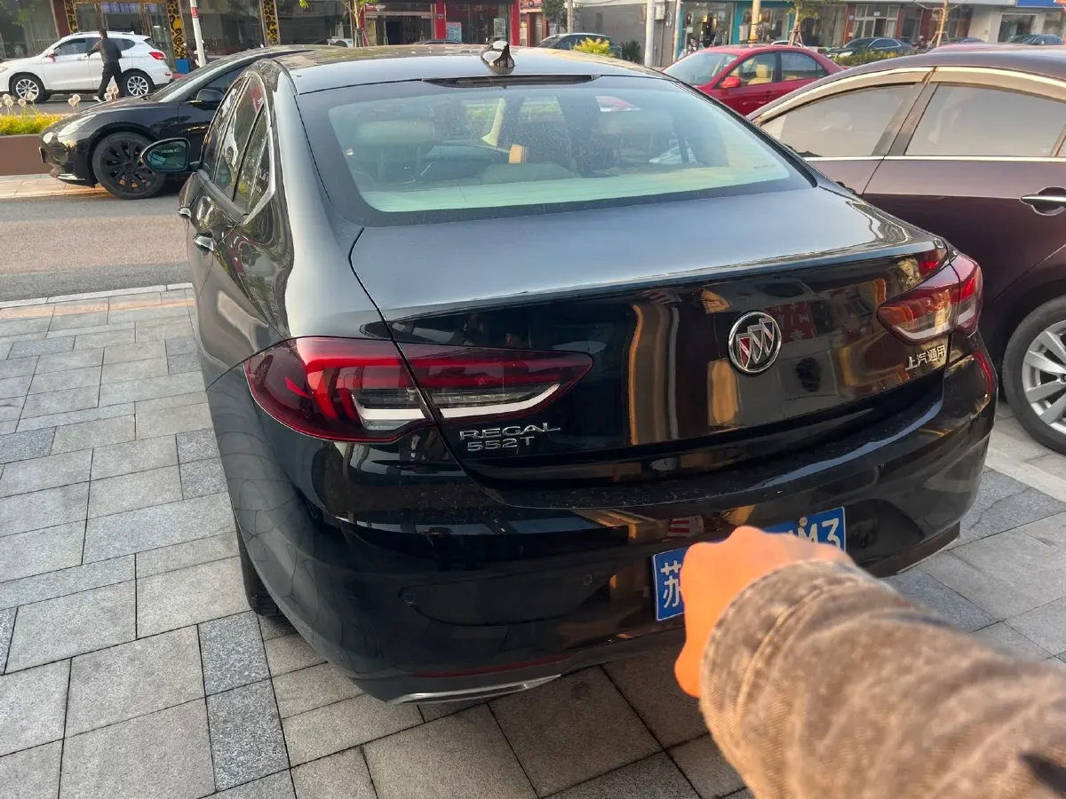 2020 Buick Regal 1.5T 169HP L4 9AT,autocango,china used car exporter,china ev exporter,chinese used car exporter,chinese used ev exporter