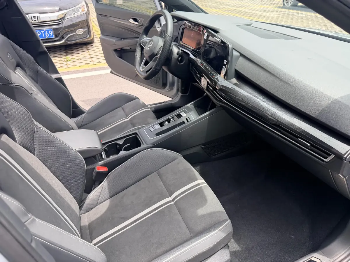 2021 Volkswagen Golf 1.4T 150HP L4 7DCT,autocango,china used car exporter,china ev exporter,chinese used car exporter,chinese used ev exporter