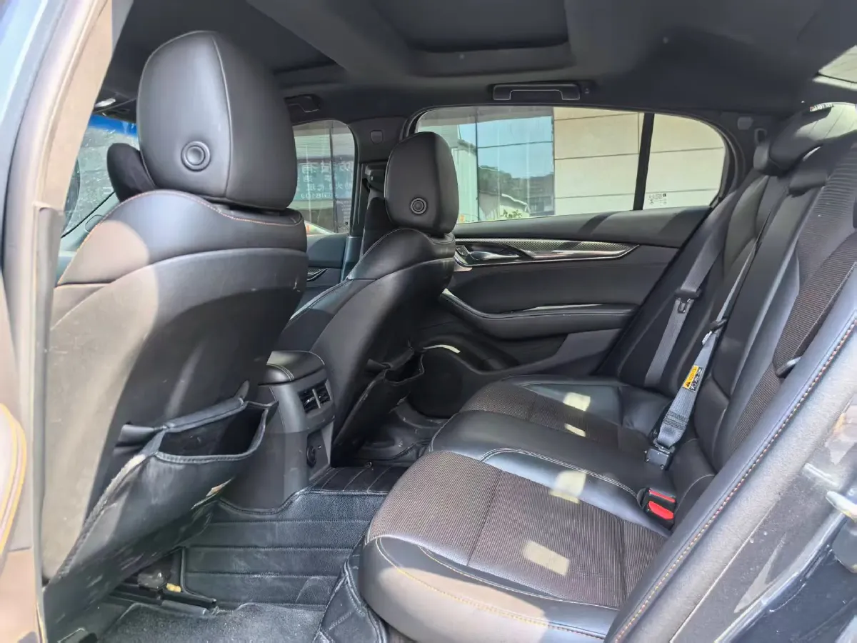 2021 Cadillac CT5 2.0T 237HP L4 10AT,autocango,china used car exporter,china ev exporter,chinese used car exporter,chinese used ev exporter