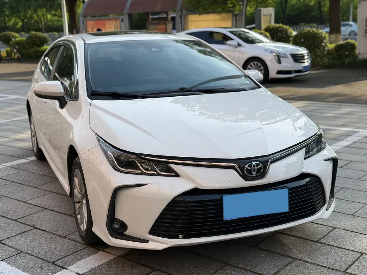 2023 Toyota Corolla 1.2T 116HP L4 CVT,autocango,china used car exporter,china ev exporter,chinese used car exporter,chinese used ev exporter