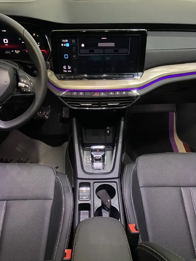 2023 Skoda Octavia 1.4T 150HP L4 7DCT,autocango,china used car exporter,china ev exporter,chinese used car exporter,chinese used ev exporter