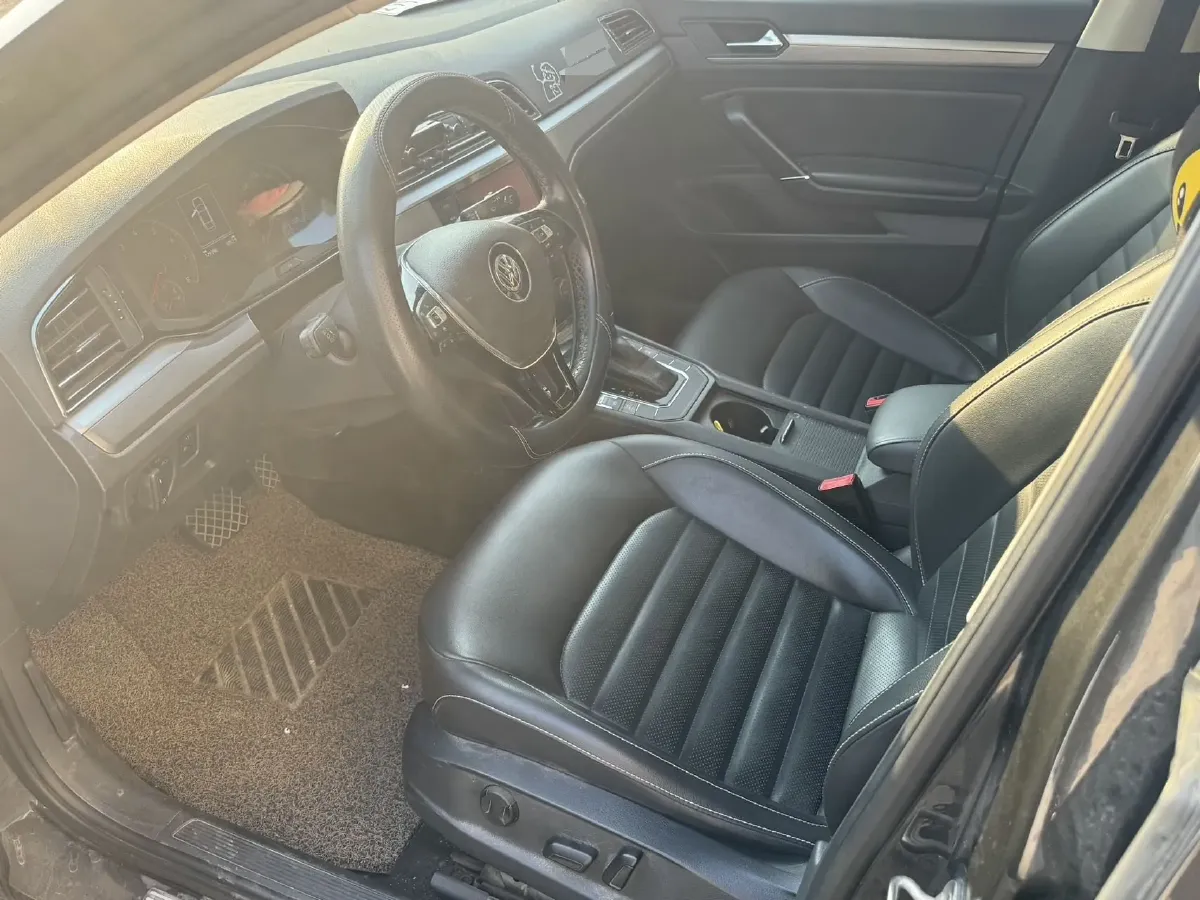 2019 Volkswagen Passat 1.4T 150HP L4 7DCT,autocango,china used car exporter,china ev exporter,chinese used car exporter,chinese used ev exporter