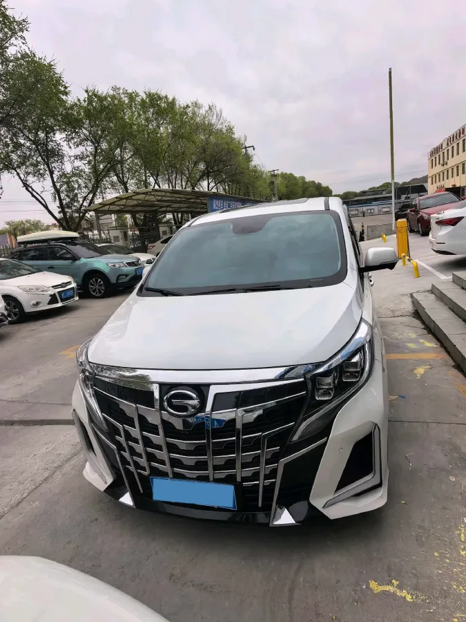 2021 GAC Trumpchi M8 2.0T 252HP L4 8AT,autocango,china used car exporter,china ev exporter,chinese used car exporter,chinese used ev exporter