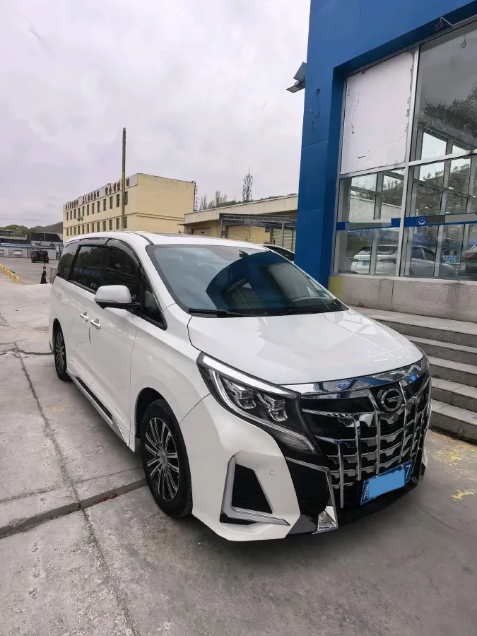 2021 GAC Trumpchi M8 2.0T 252HP L4 8AT,autocango,china used car exporter,china ev exporter,chinese used car exporter,chinese used ev exporter