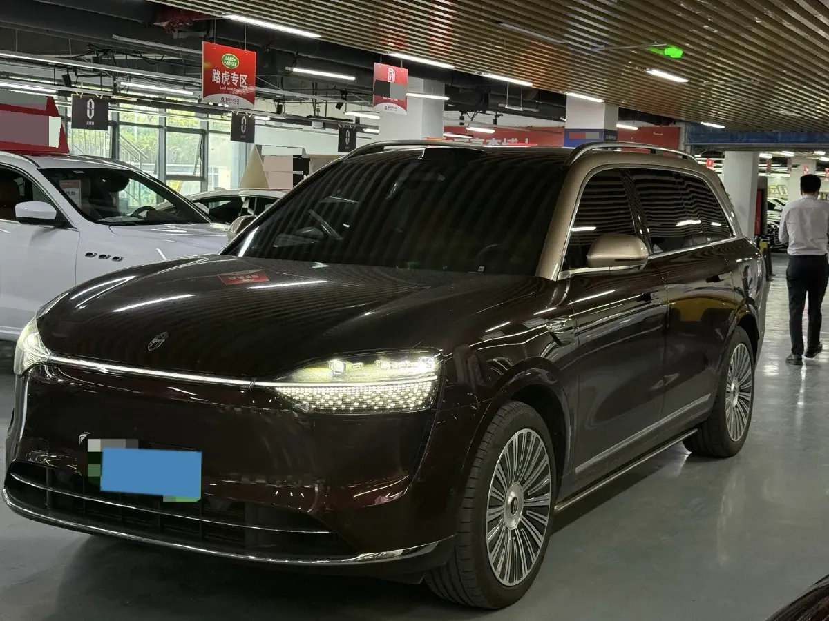 2025 AITO AITO M9 REEV 160HP REEV 52KWH,autocango,china used car exporter,china ev exporter,chinese used car exporter,chinese used ev exporter