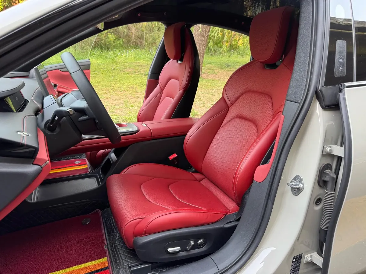 2024 MI SU7 BEV 73.6KWH,autocango,china used car exporter,china ev exporter,chinese used car exporter,chinese used ev exporter