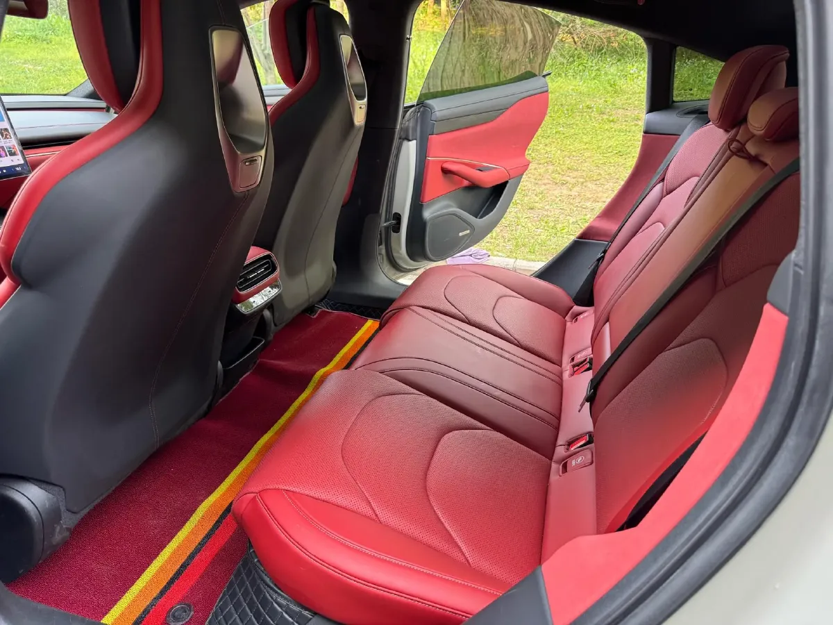 2024 MI SU7 BEV 73.6KWH,autocango,china used car exporter,china ev exporter,chinese used car exporter,chinese used ev exporter