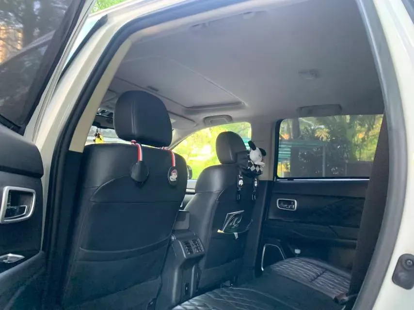 2020 Mitsubishi Outlander 2.4L 192HP L4 CVT,autocango,china used car exporter,china ev exporter,chinese used car exporter,chinese used ev exporter