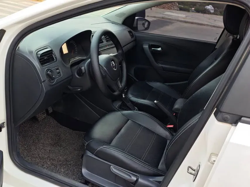 2016 Volkswagen Polo 1.4L 90HP L4 6AT,autocango,china used car exporter,china ev exporter,chinese used car exporter,chinese used ev exporter