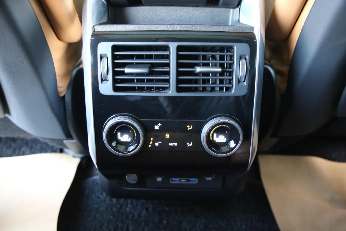 2018 Land Rover Range Rover Sport 3.0T 381HP V6 8AT,autocango,china used car exporter,china ev exporter,chinese used car exporter,chinese used ev exporter