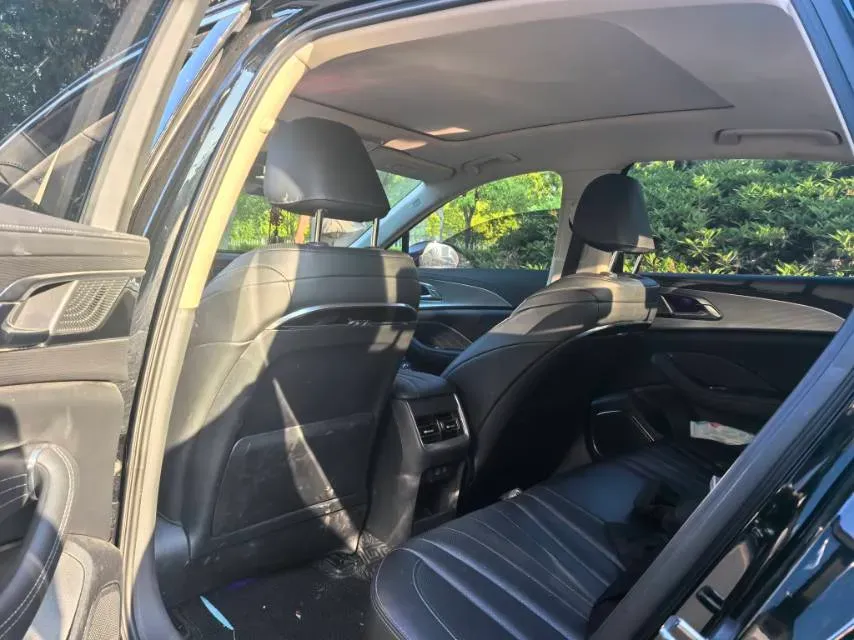 2024 HongQi H5 1.5T 169HP L4 7DCT,autocango,china used car exporter,china ev exporter,chinese used car exporter,chinese used ev exporter