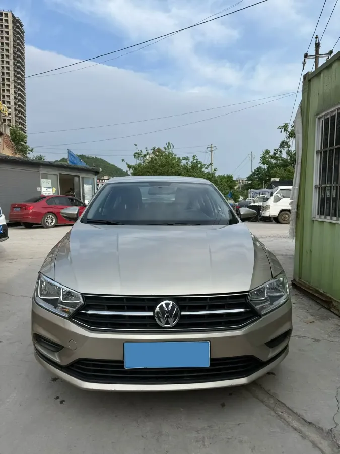 2019 MAXUS XinTu V80 2.5T 136HP L4 6MT,autocango,china used car exporter,china ev exporter,chinese used car exporter,chinese used ev exporter