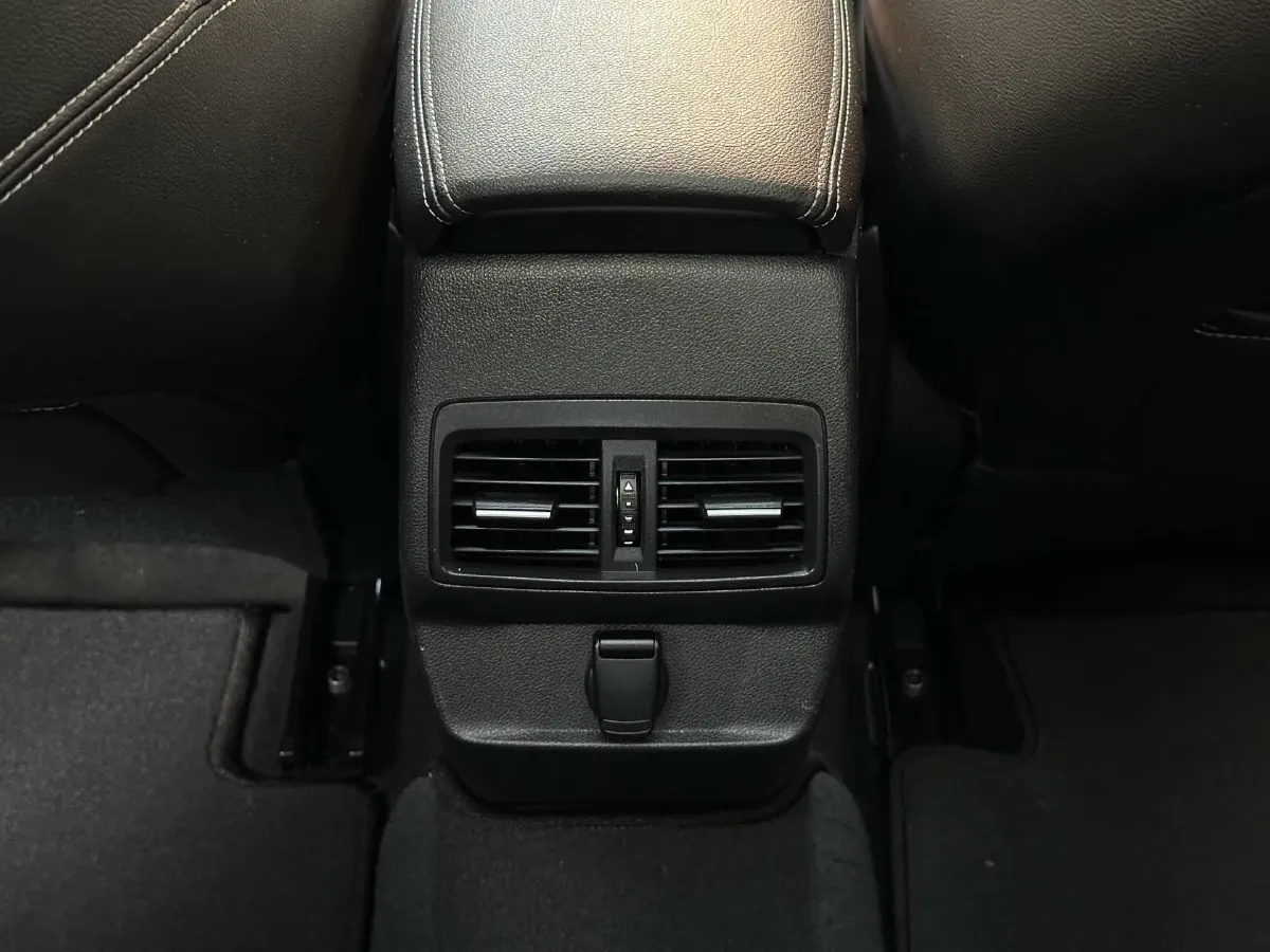 2018 Renault Koleos 2.5L 186HP L4 CVT,autocango,china used car exporter,china ev exporter,chinese used car exporter,chinese used ev exporter