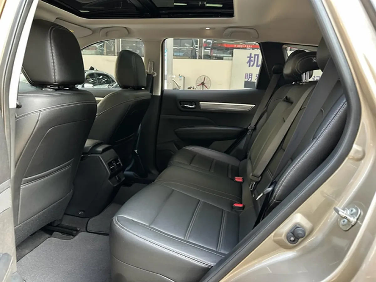 2018 Renault Koleos 2.5L 186HP L4 CVT,autocango,china used car exporter,china ev exporter,chinese used car exporter,chinese used ev exporter