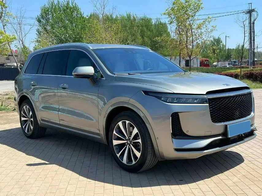 2020 Li ONE Range Extended 131HP REEV 40.5KWH,autocango,china used car exporter,china ev exporter,chinese used car exporter,chinese used ev exporter