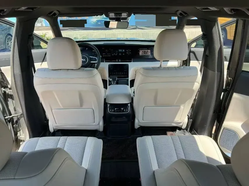 2020 Li ONE Range Extended 131HP REEV 40.5KWH,autocango,china used car exporter,china ev exporter,chinese used car exporter,chinese used ev exporter