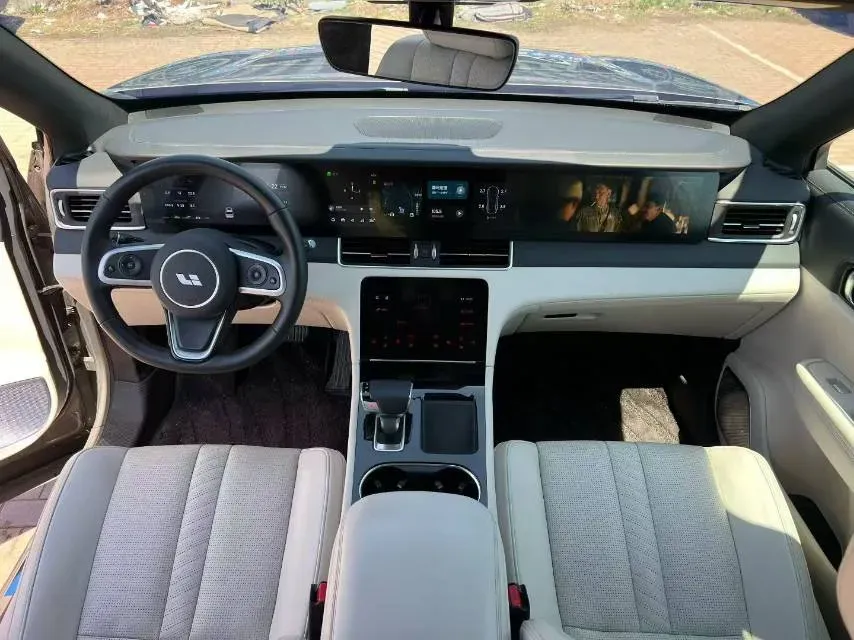 2020 Li ONE Range Extended 131HP REEV 40.5KWH,autocango,china used car exporter,china ev exporter,chinese used car exporter,chinese used ev exporter