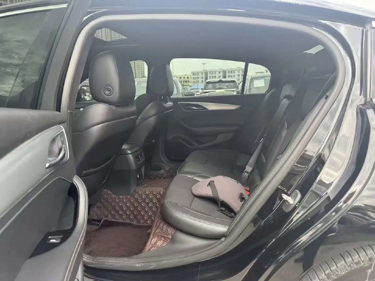 2022 Cadillac CT5 2.0T 237HP L4 10AT,autocango,china used car exporter,china ev exporter,chinese used car exporter,chinese used ev exporter