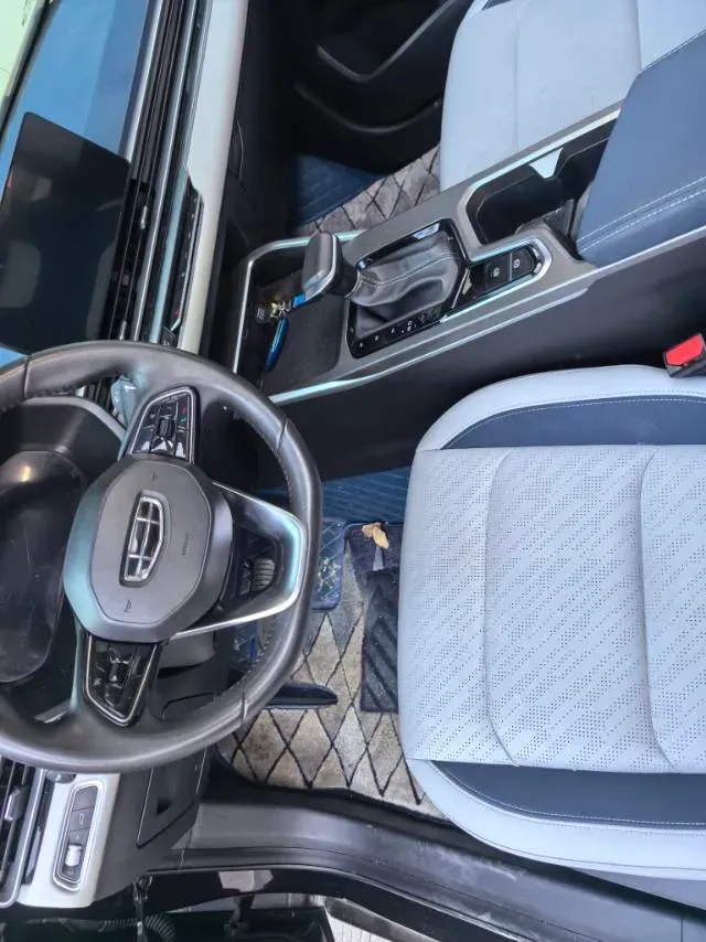 2022 Geely Emgrand 1.5L 114HP L4 CVT,autocango,china used car exporter,china ev exporter,chinese used car exporter,chinese used ev exporter