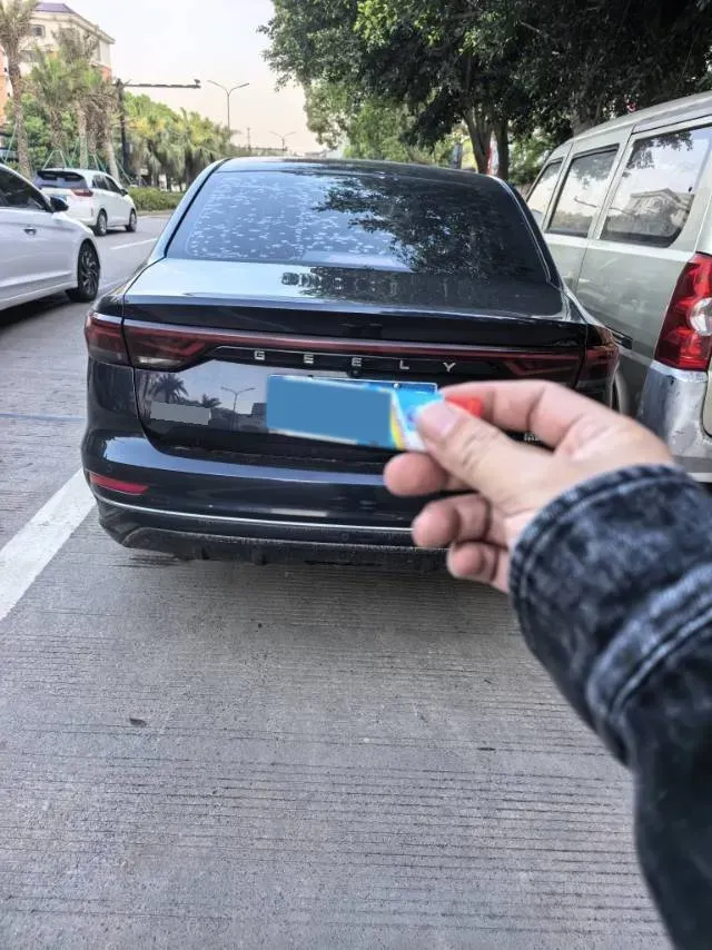 2022 Geely Emgrand 1.5L 114HP L4 CVT,autocango,china used car exporter,china ev exporter,chinese used car exporter,chinese used ev exporter
