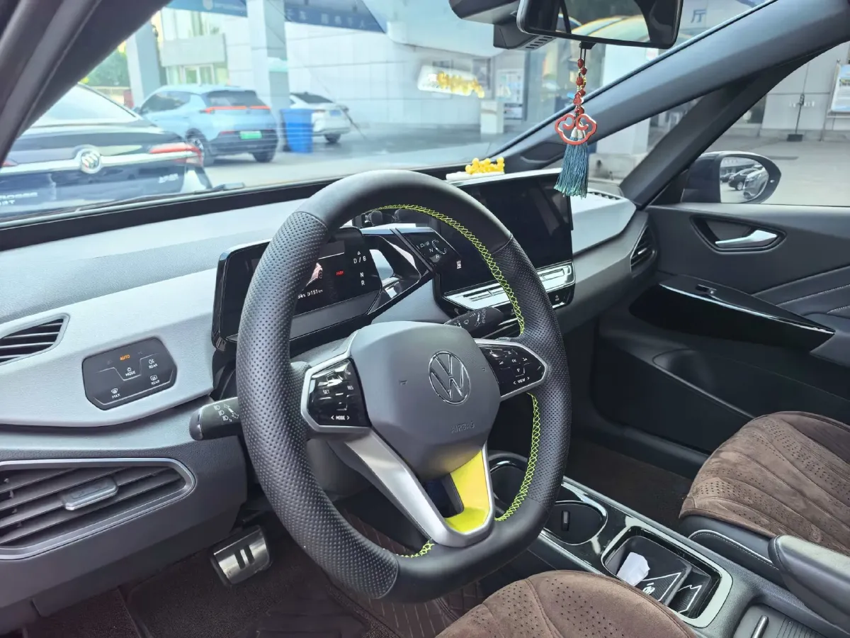 2024 Volkswagen ID.3 BEV 52.8KWH,autocango,china used car exporter,china ev exporter,chinese used car exporter,chinese used ev exporter