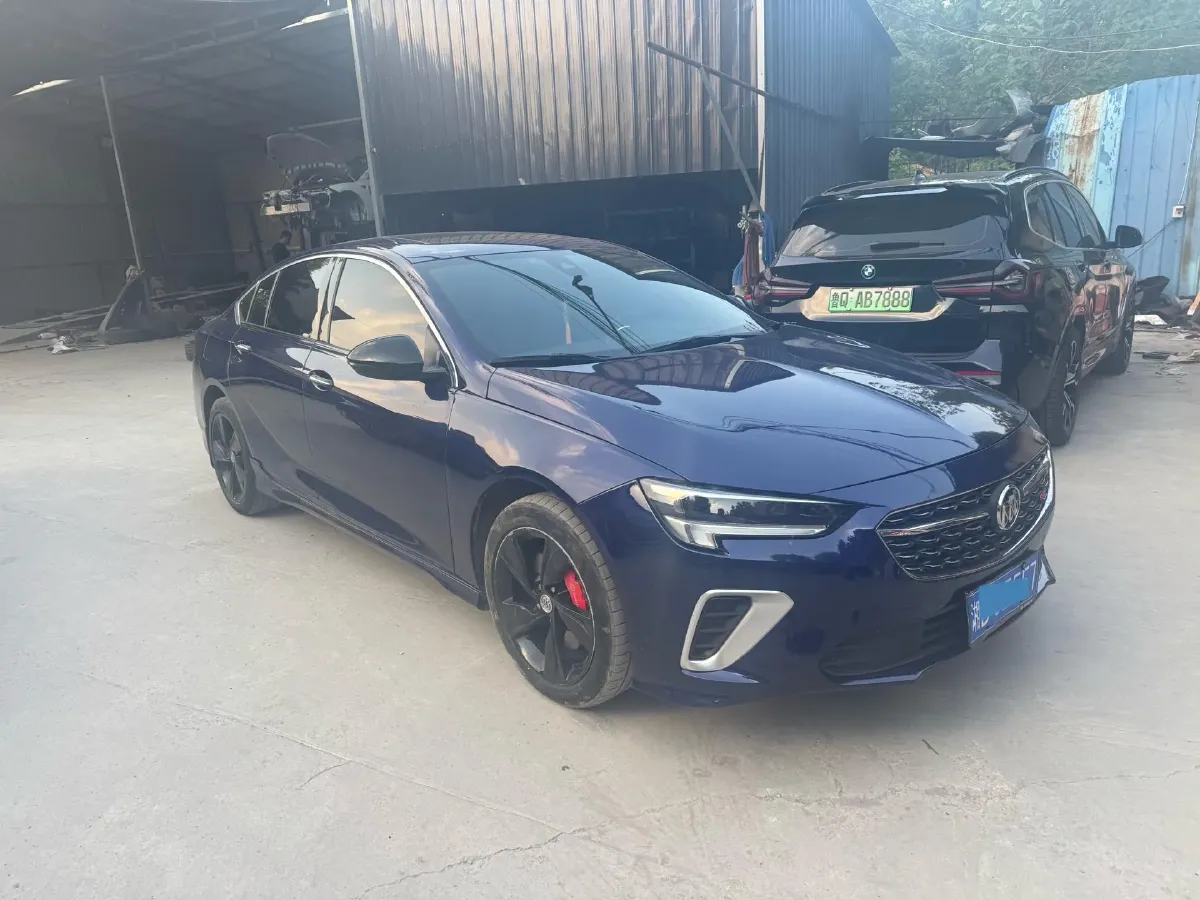 2022 Buick Regal 2.0T 237HP L4 9AT,autocango,china used car exporter,china ev exporter,chinese used car exporter,chinese used ev exporter