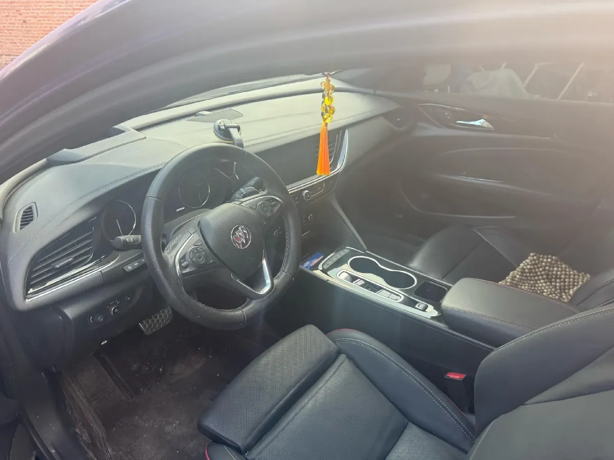 2022 Buick Regal 2.0T 237HP L4 9AT,autocango,china used car exporter,china ev exporter,chinese used car exporter,chinese used ev exporter