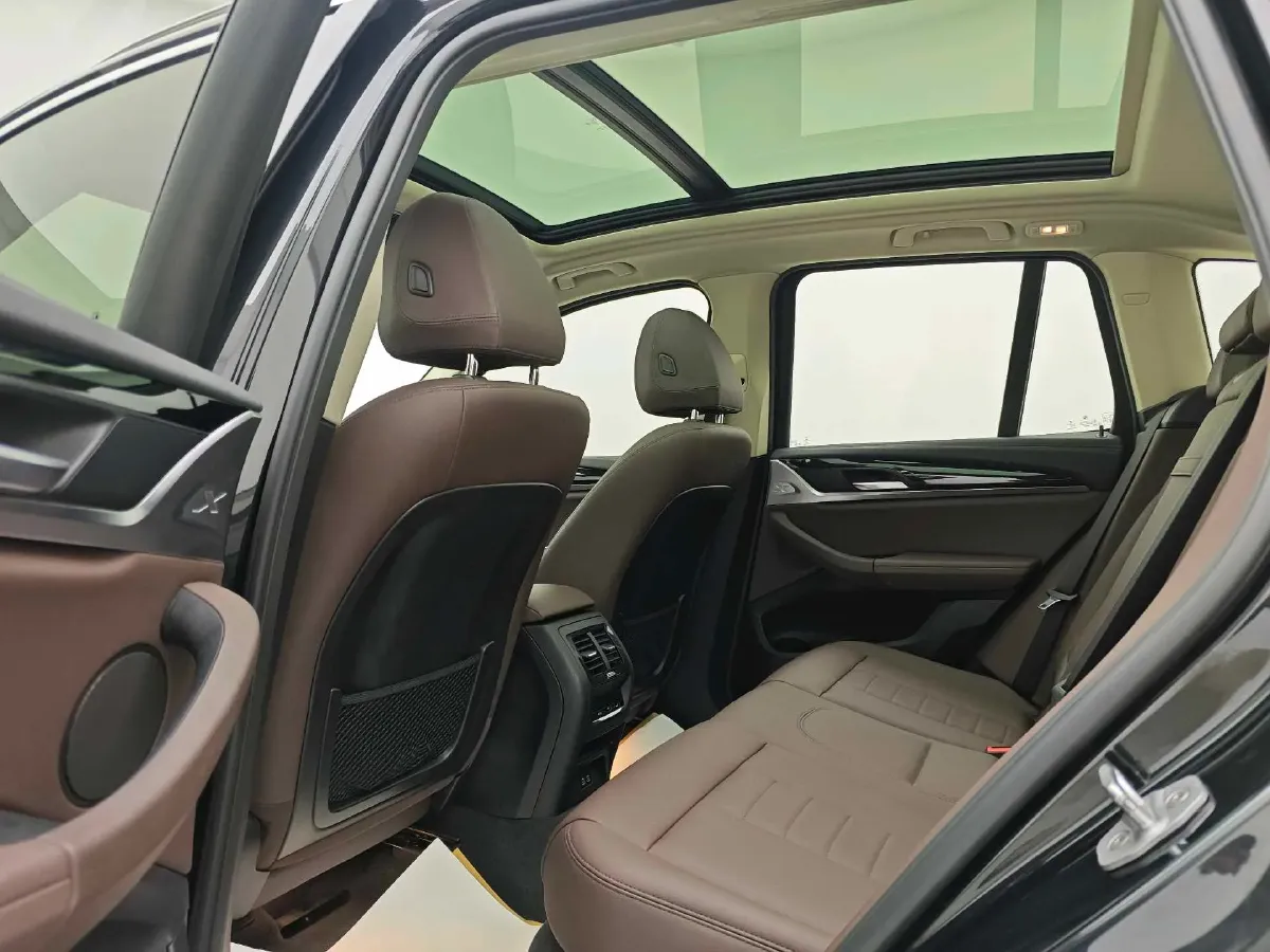 2020 BMW X3 2.0T 184HP L4 8AT,autocango,china used car exporter,china ev exporter,chinese used car exporter,chinese used ev exporter