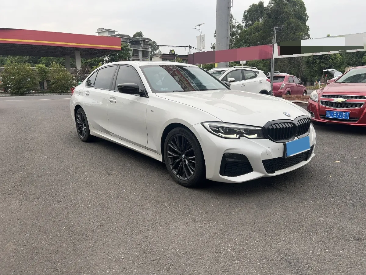 2021 BMW 3 Series 2.0T 184HP L4 8AT,autocango,china used car exporter,china ev exporter,chinese used car exporter,chinese used ev exporter