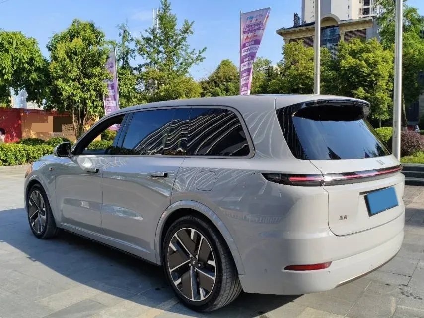 2025 Li L9 Range Extended 154HP REEV,autocango,china used car exporter,china ev exporter,chinese used car exporter,chinese used ev exporter