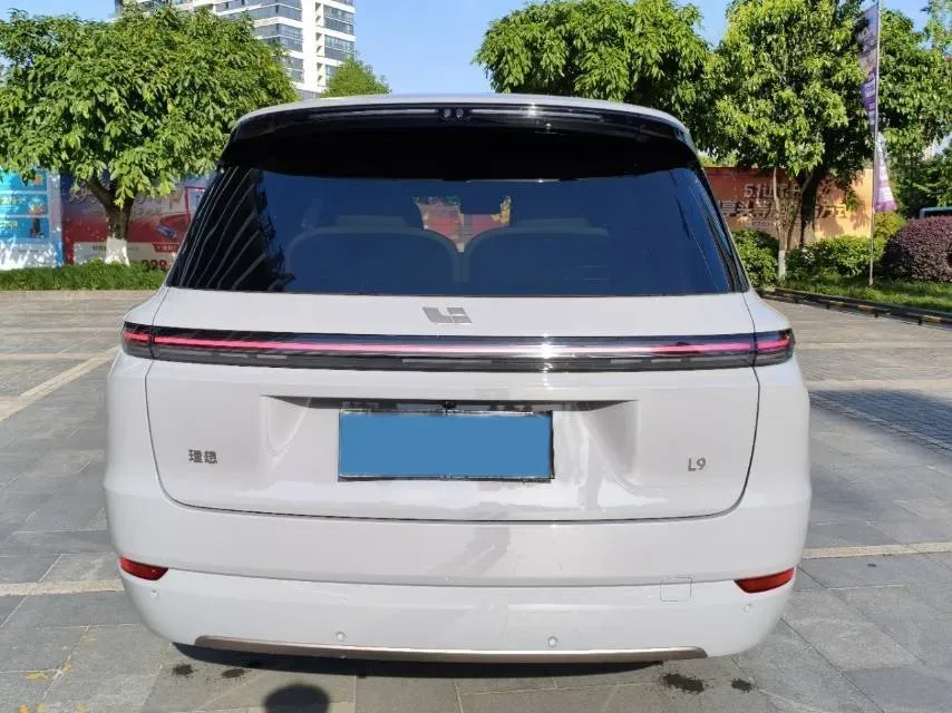 2025 Li L9 Range Extended 154HP REEV,autocango,china used car exporter,china ev exporter,chinese used car exporter,chinese used ev exporter