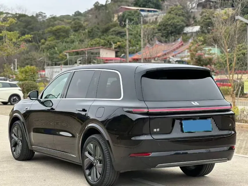 2024 Li L9 Range Extended 154HP REEV 52.3KWH,autocango,china used car exporter,china ev exporter,chinese used car exporter,chinese used ev exporter