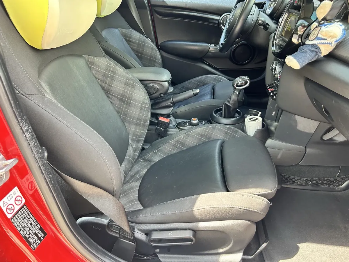 2018 MINI MINI 1.5T 136HP L3 6AT,autocango,china used car exporter,china ev exporter,chinese used car exporter,chinese used ev exporter