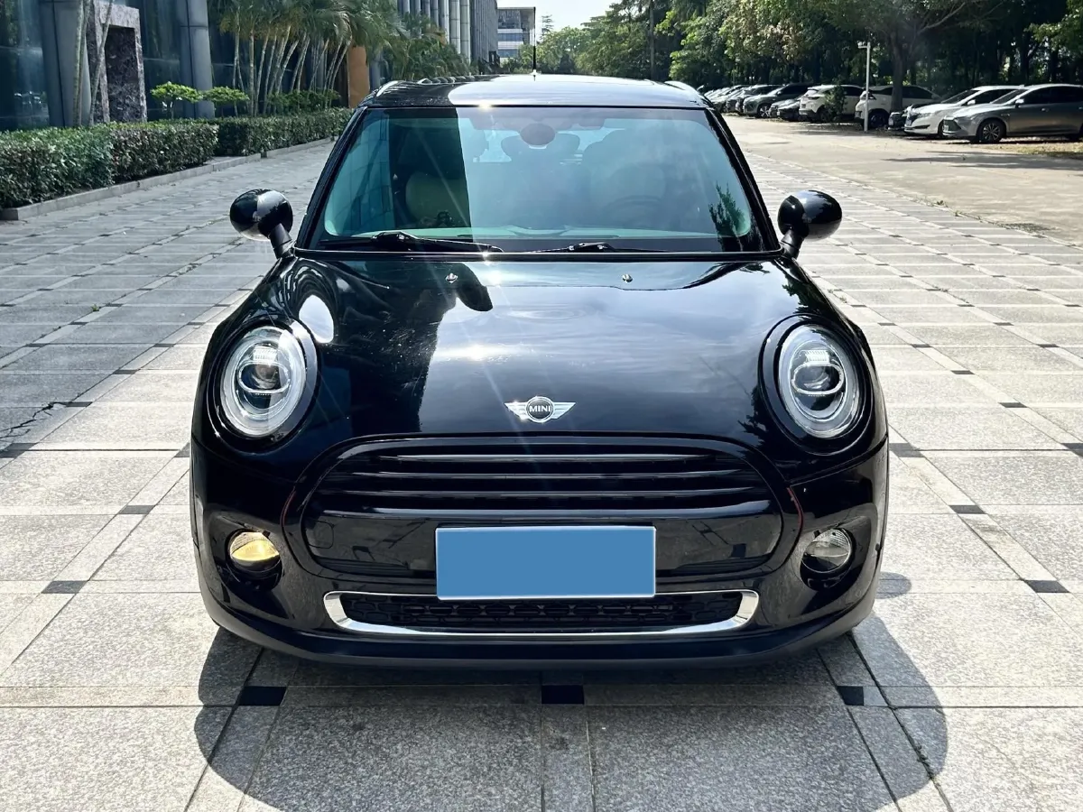 2018 MINI MINI 1.5T 136HP L3 6AT,autocango,china used car exporter,china ev exporter,chinese used car exporter,chinese used ev exporter