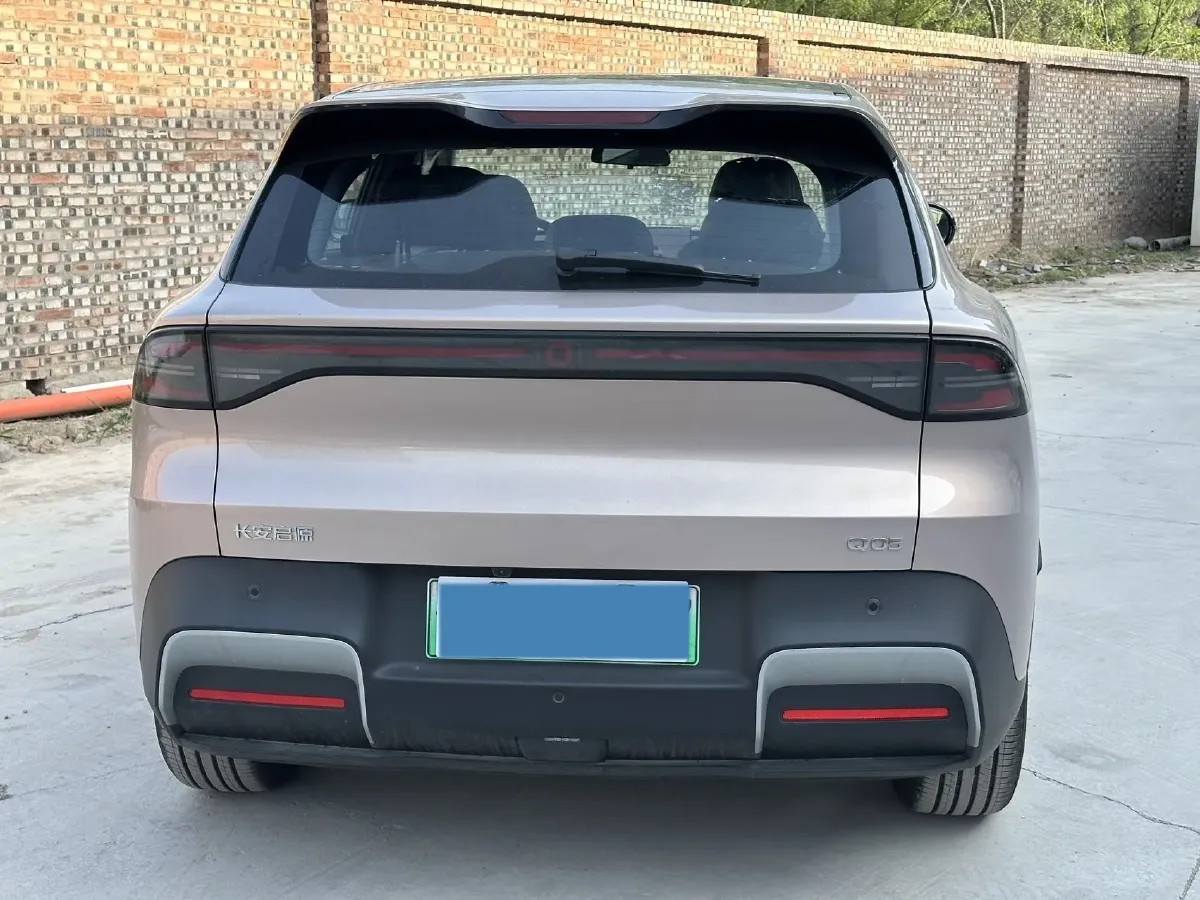 2026 Ruichi Auto EC75 BEV,autocango,china used car exporter,china ev exporter,chinese used car exporter,chinese used ev exporter