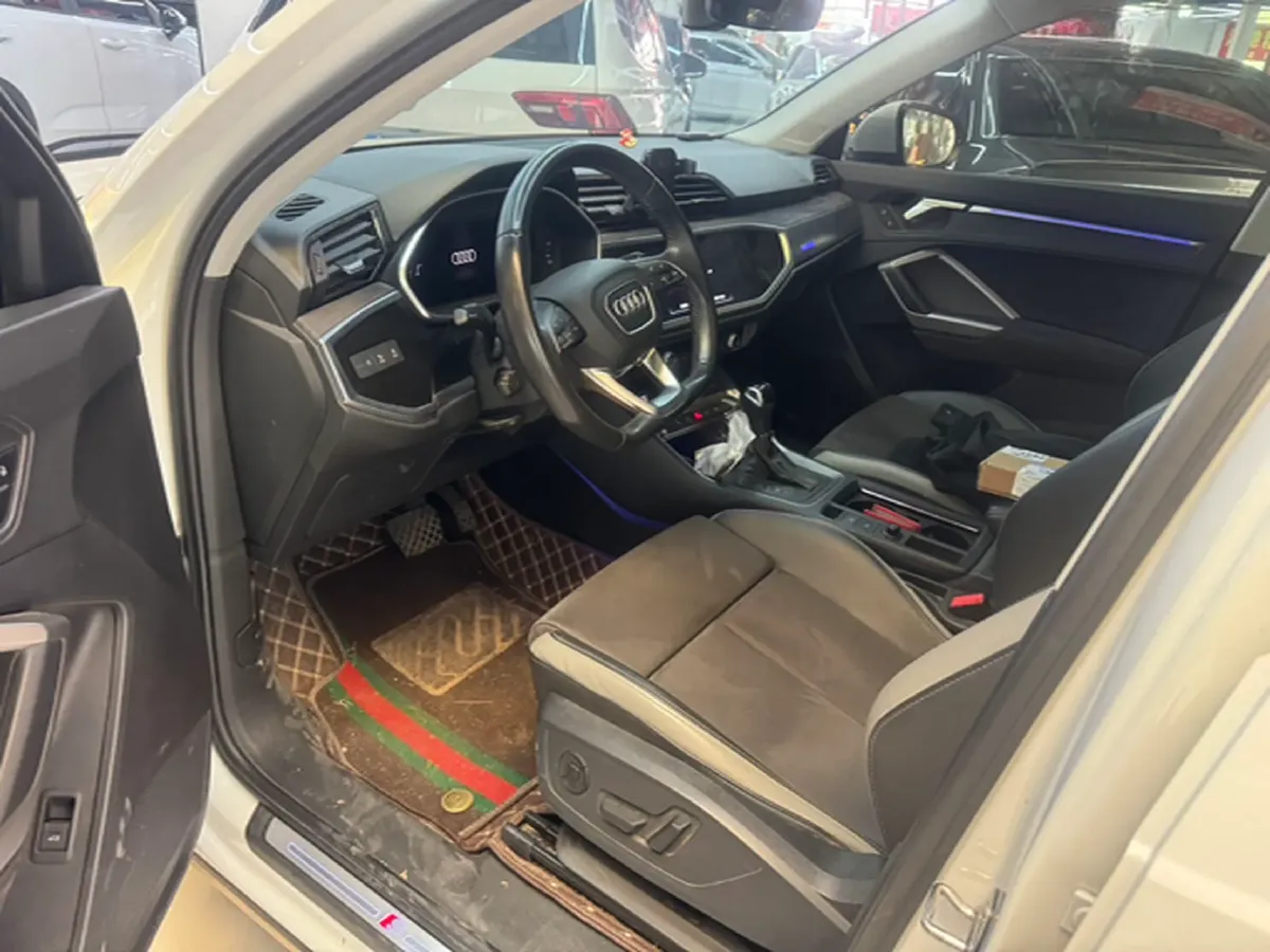 2022 Audi Q3 1.4T 150HP L4 7DCT,autocango,china used car exporter,china ev exporter,chinese used car exporter,chinese used ev exporter