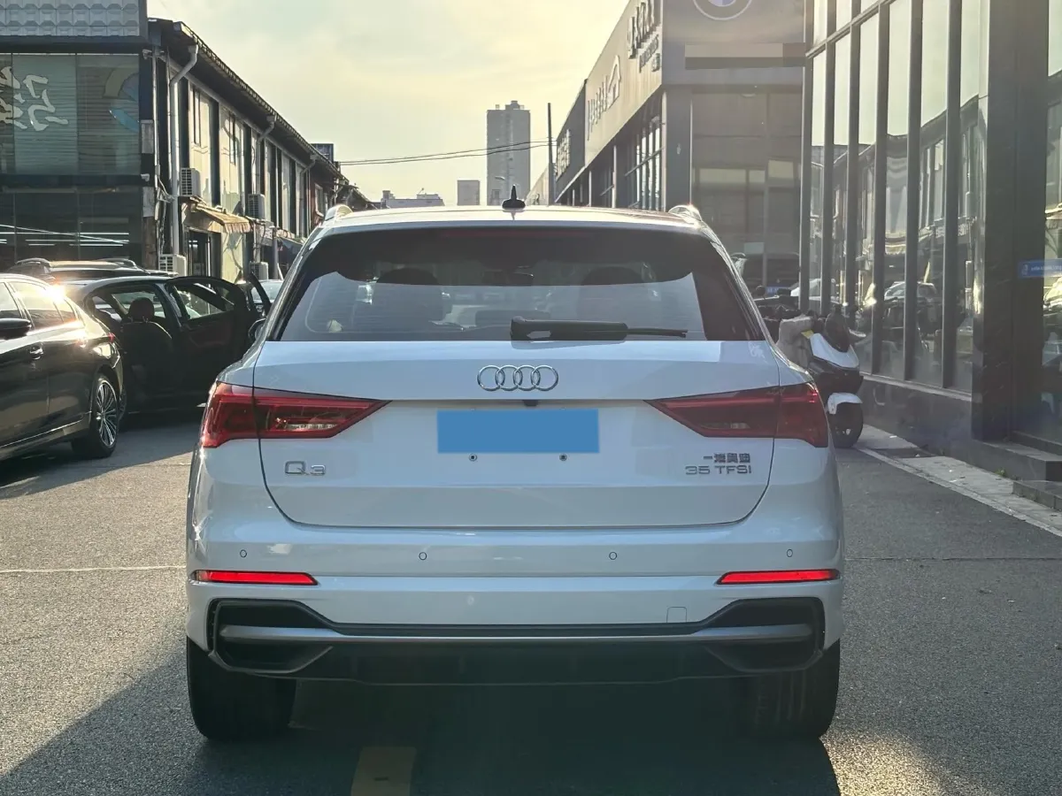 2022 Audi Q3 1.4T 150HP L4 7DCT,autocango,china used car exporter,china ev exporter,chinese used car exporter,chinese used ev exporter