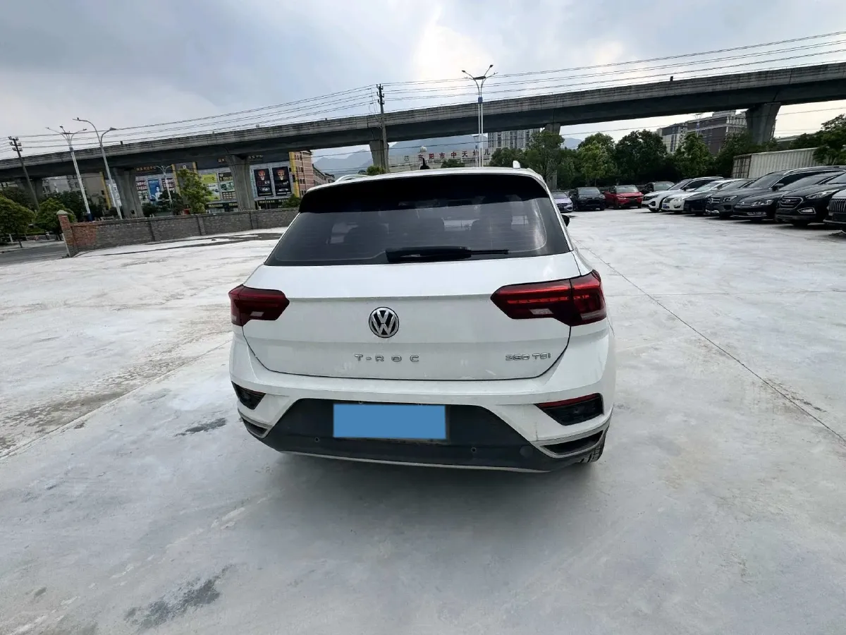 2019 Volkswagen T-Roc 1.4T 150HP L4 7DCT,autocango,china used car exporter,china ev exporter,chinese used car exporter,chinese used ev exporter