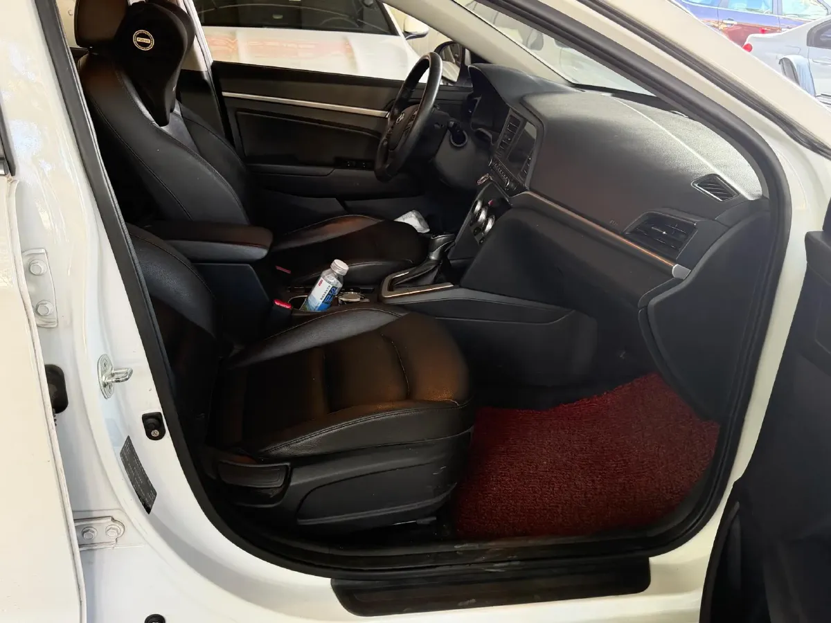 2020 Hyundai Elantra 1.5L 115HP L4 CVT,autocango,china used car exporter,china ev exporter,chinese used car exporter,chinese used ev exporter