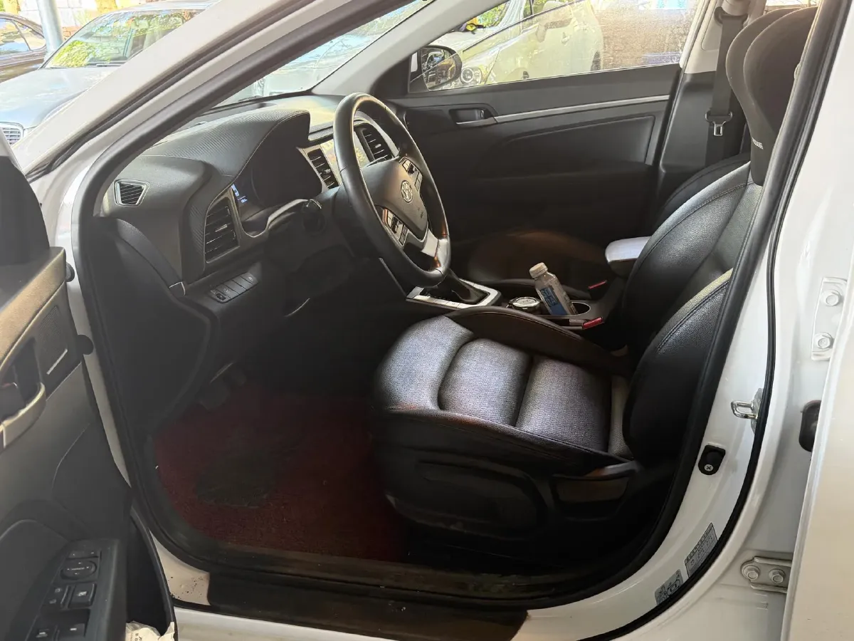 2020 Hyundai Elantra 1.5L 115HP L4 CVT,autocango,china used car exporter,china ev exporter,chinese used car exporter,chinese used ev exporter