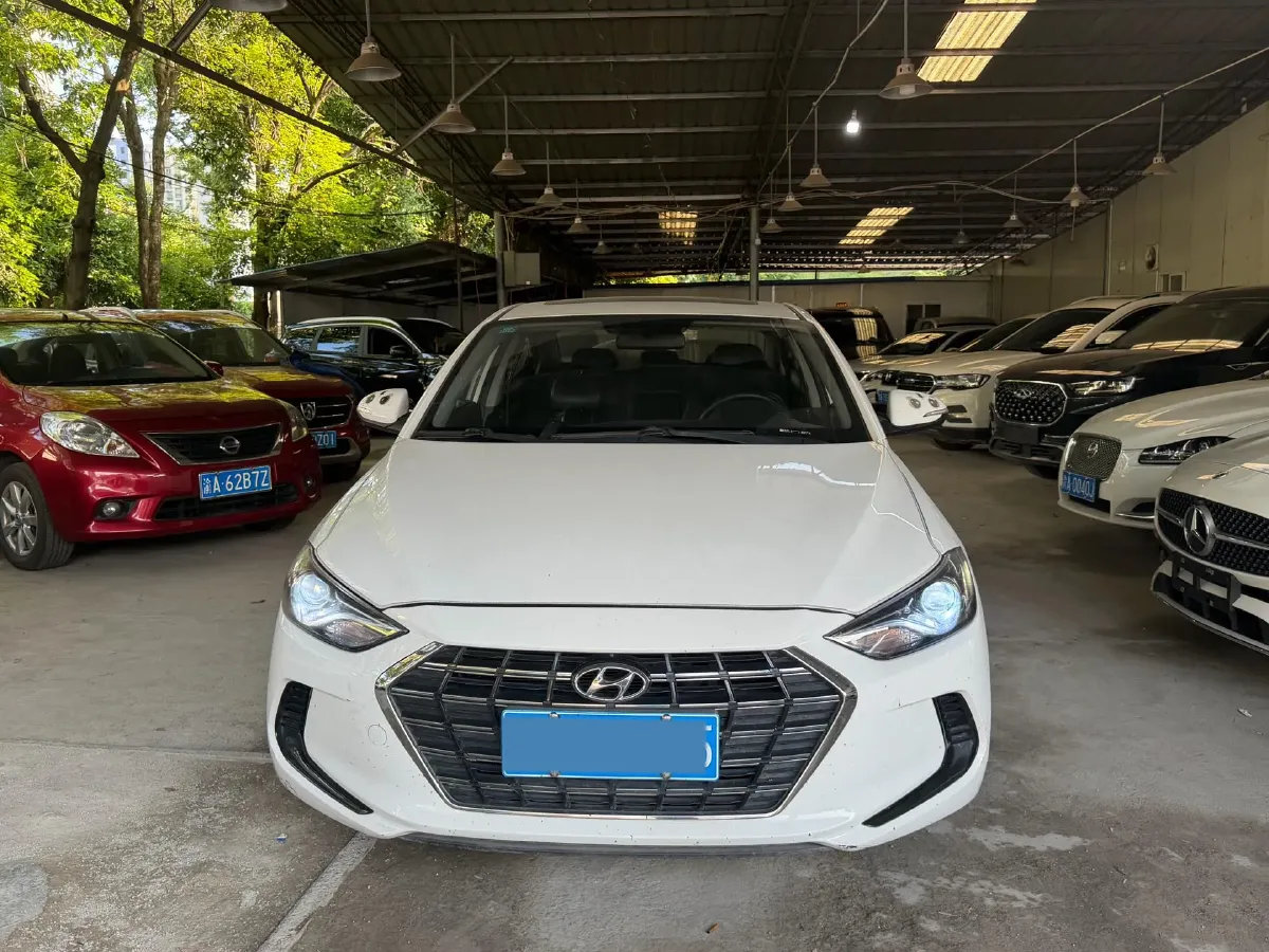 2020 Hyundai Elantra 1.5L 115HP L4 CVT,autocango,china used car exporter,china ev exporter,chinese used car exporter,chinese used ev exporter