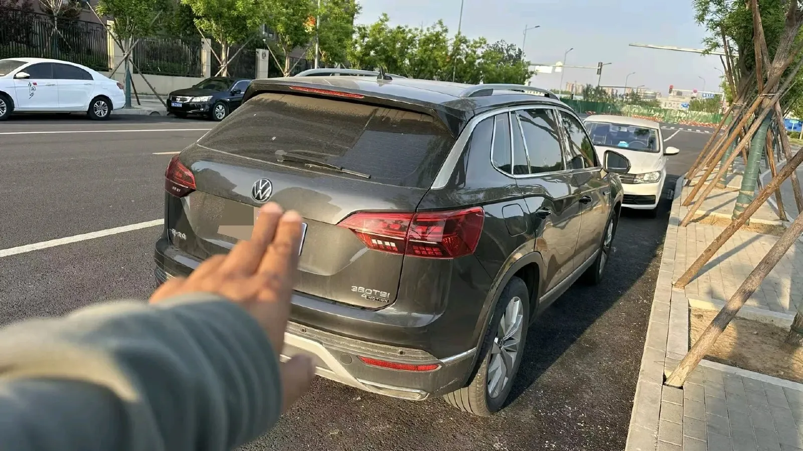 2022 Volkswagen Tayron 2.0T 220HP L4 7DCT,autocango,china used car exporter,china ev exporter,chinese used car exporter,chinese used ev exporter