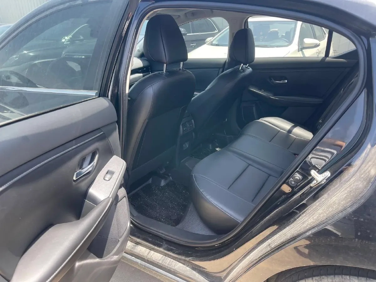 2023 Nissan Sylphy 1.6L 135HP L4 CVT,autocango,china used car exporter,china ev exporter,chinese used car exporter,chinese used ev exporter