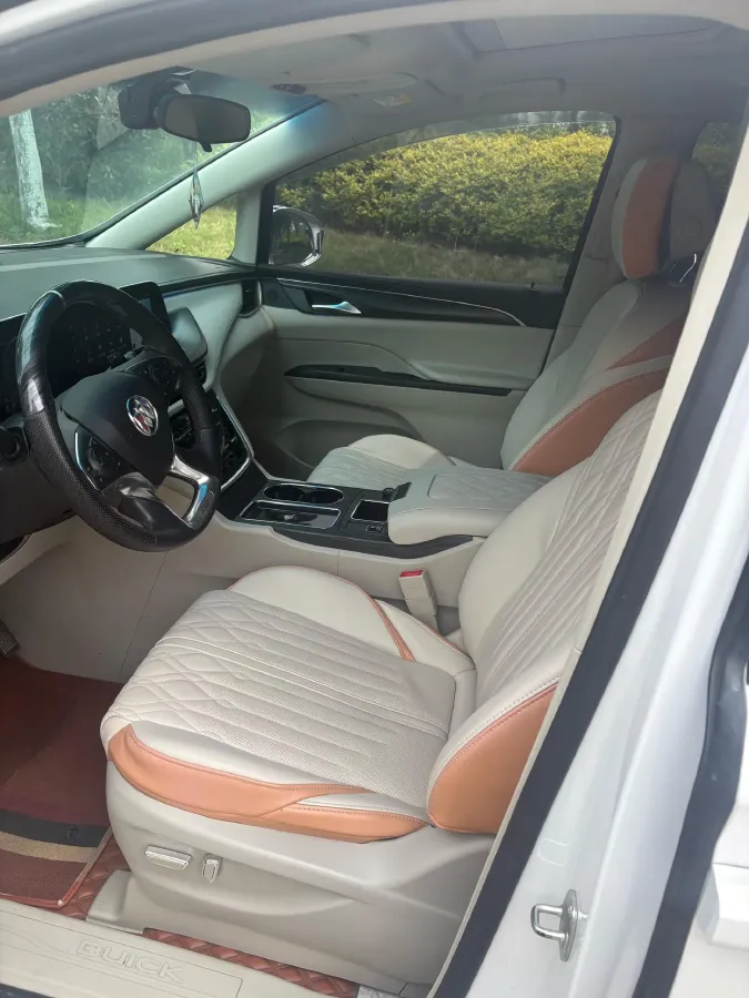 2022 Buick GL8 2.0T 237HP L4 9AT,autocango,china used car exporter,china ev exporter,chinese used car exporter,chinese used ev exporter